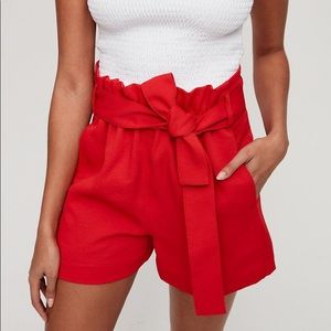 Aritzia Wilfred Paperbag Shorts